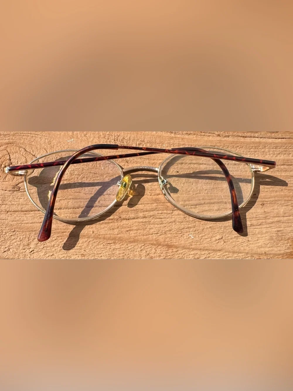 Vintage Vision's X107 Gold Metal Oval Full Rim Eyeglass Frames Only 50-20-140